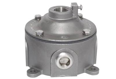 Crouse-Hinds Launches VXF Stainless Steel Junction Box and Pendant Cover