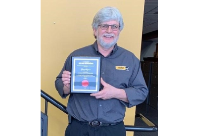Gerry Brymer Receives the 2020 Darryl Cruickshank Red Seal Industry Award