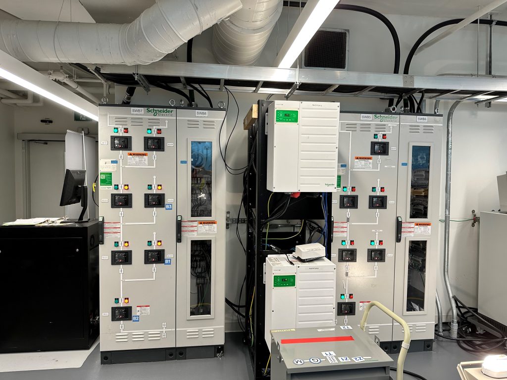 How Elocity Utilized the TMU Schneider Electric Microgrid Lab to Launch their EV Charging Start-Up