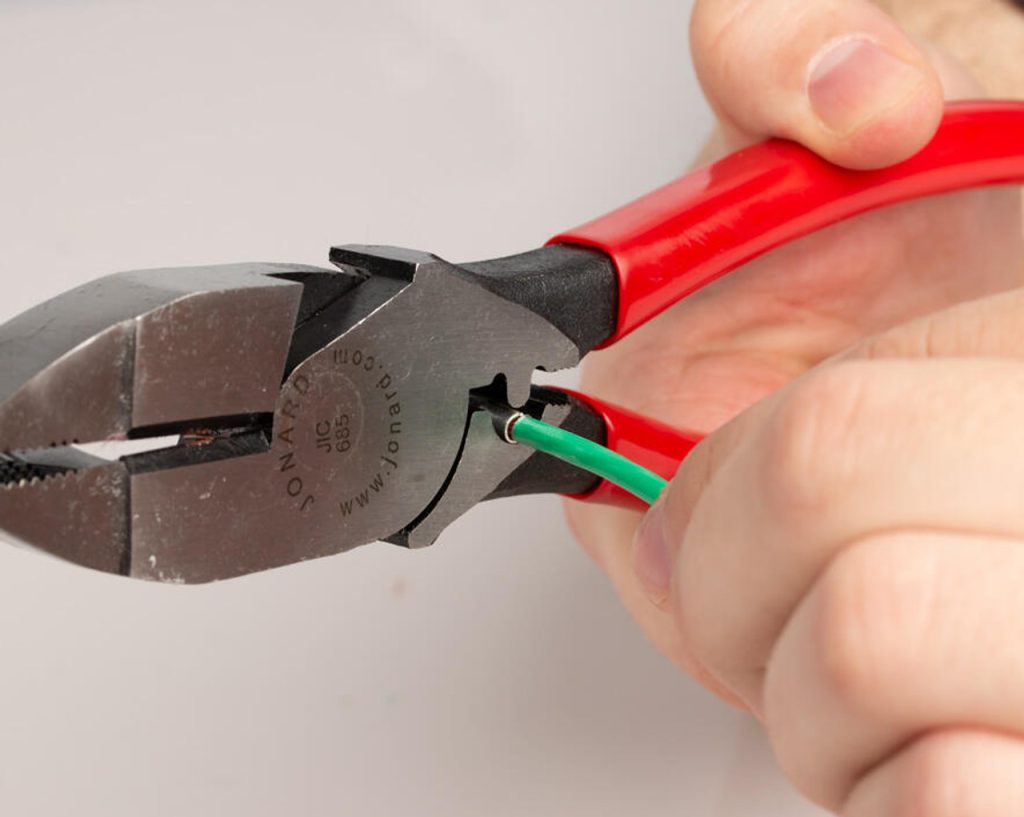 A Guide To The Most Essential Hand Tools for Electricians