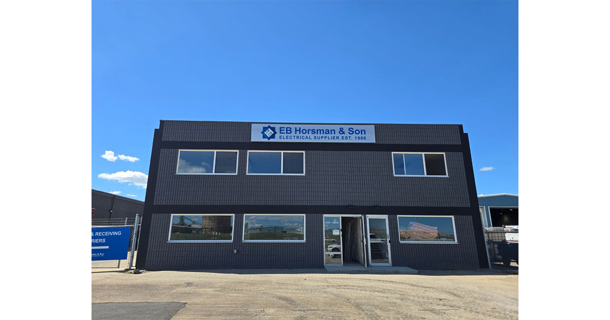 EB Horsman & Son Adds Signage to New Grand Prairie Branch
